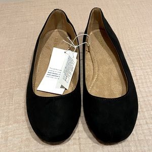 Old navy black flats size 8.5 NWT
